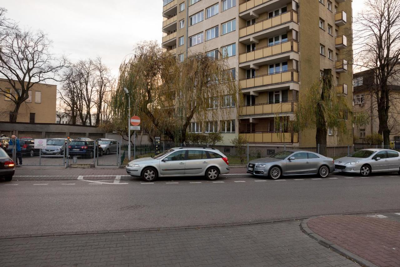 Ochota Homely Apartment Varsó Kültér fotó